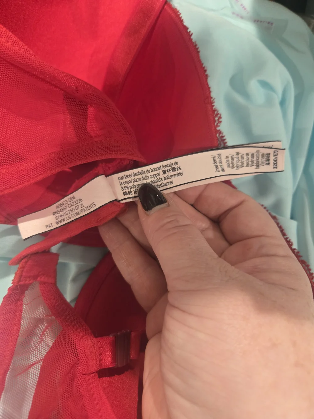 Victoria's Secret Red Very Sexy Push-up Bra Floral Lace Overlay 32DD